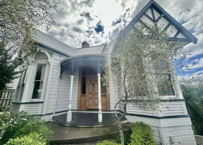  at 14 Drivers Road, Maori Hill, Dunedin, Otago