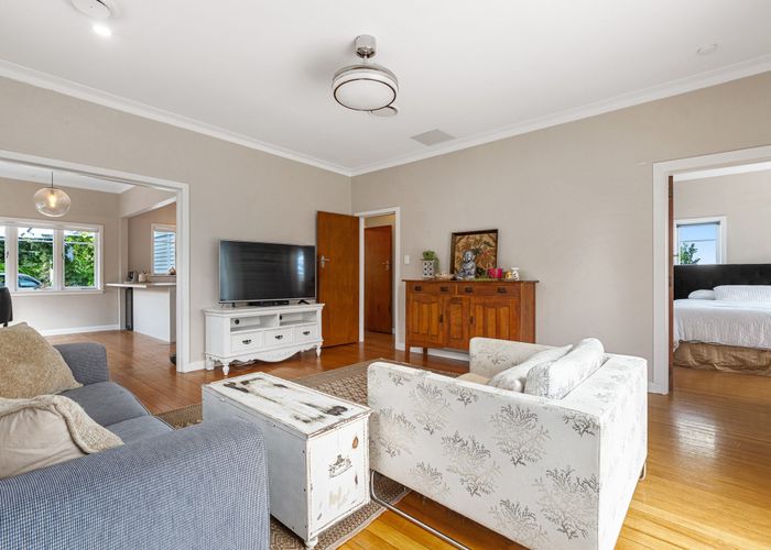  at 174 Kaitemako Road, Welcome Bay, Tauranga, Bay Of Plenty