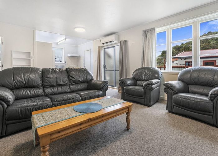  at 1/96 Hewer Crescent, Naenae, Lower Hutt
