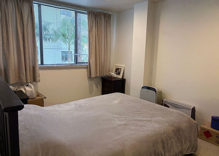  at 1F/175 Hurstmere Road, Takapuna, North Shore City, Auckland