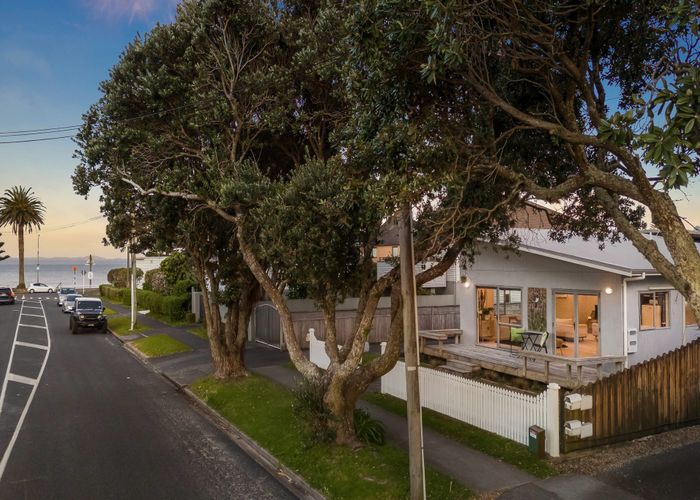  at 4A Eastern Beach Road, Eastern Beach, Manukau City, Auckland