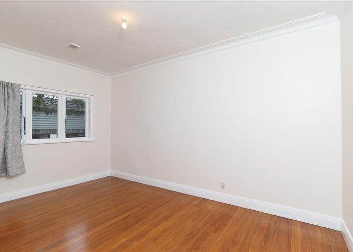  at 1B/268 Meola Rd, Point Chevalier, Auckland City, Auckland