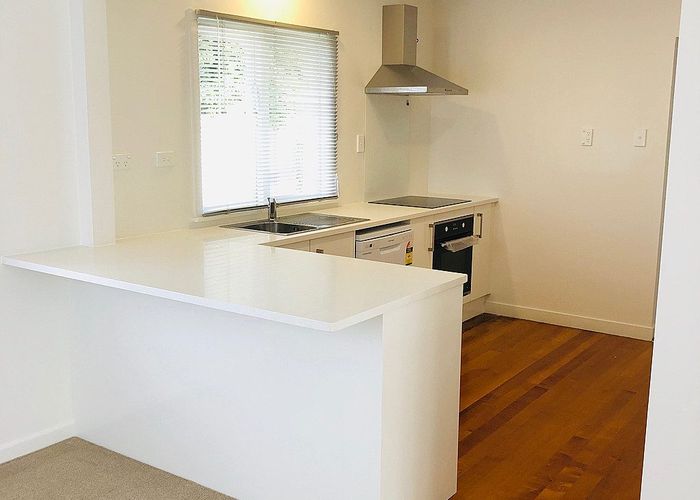  at 2/39a Clonbern Road, Remuera, Auckland City, Auckland