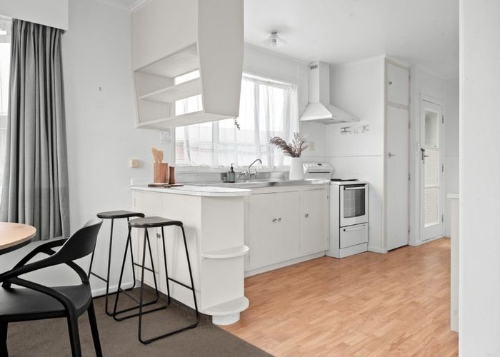  at 51 Aberdeen Drive, Dinsdale, Hamilton