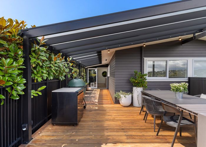  at 25 Barron Drive, Green Bay, Waitakere City, Auckland