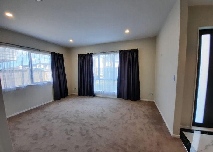  at 11 Drumbuoy Drive, Flat Bush, Manukau City, Auckland