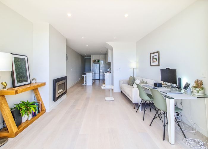  at 8/83 Hinemoa Street, Birkenhead, Auckland