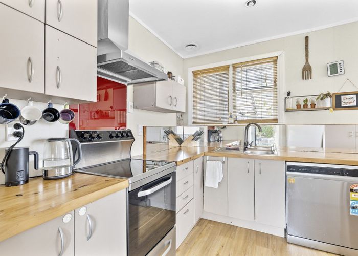  at 12 Collins Crescent, Feilding, Feilding