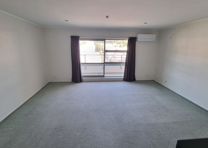  at 8 Girton Terrace, Mount Cook, Wellington, Wellington