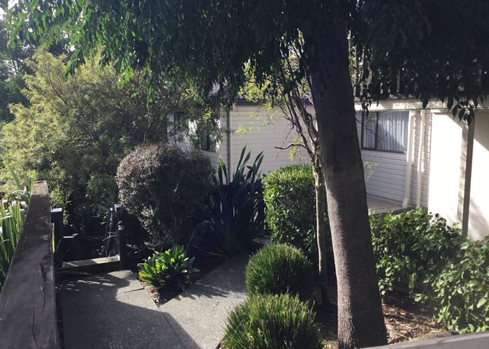  at 5/8C Schnapper Rock Road, Albany, North Shore City, Auckland