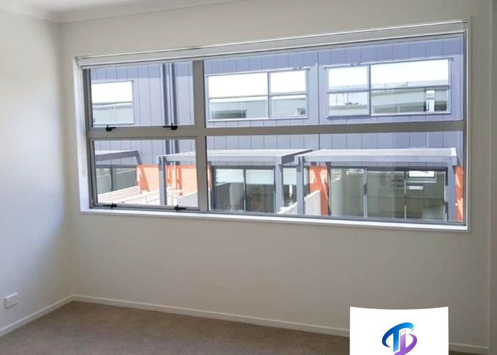  at 5 Horo Road, Flat Bush, Manukau City, Auckland