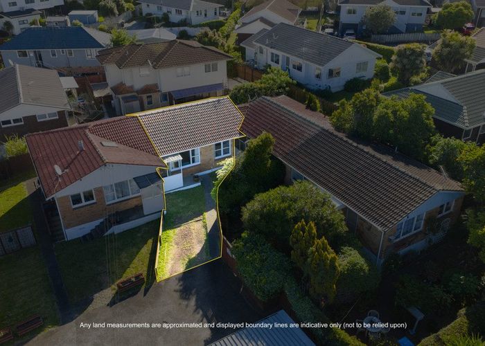  at 2/40a Hamlin Road, Mount Wellington, Auckland City, Auckland