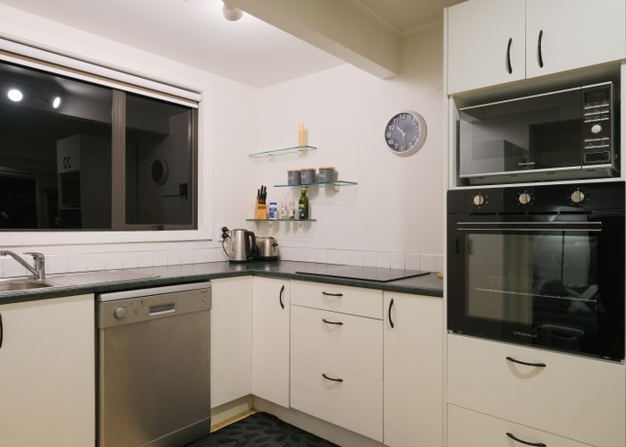  at 4 Oregon Street, Ocean Grove, Dunedin