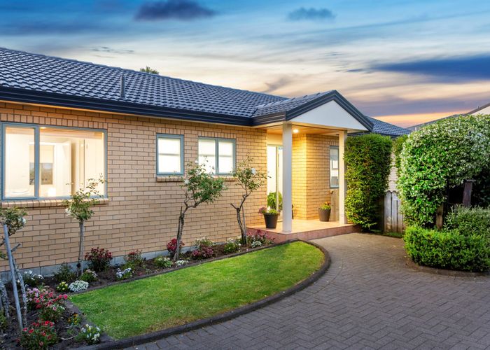  at 7 Mako Street, West Harbour, Auckland