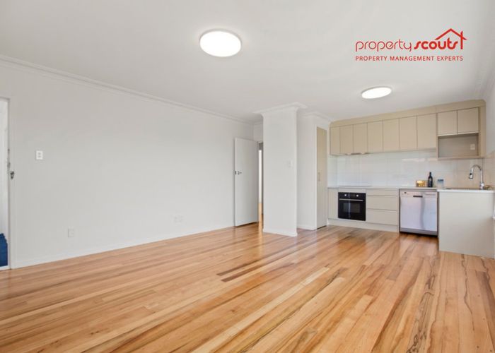  at 4/19 Turama Road, Royal Oak, Auckland City, Auckland