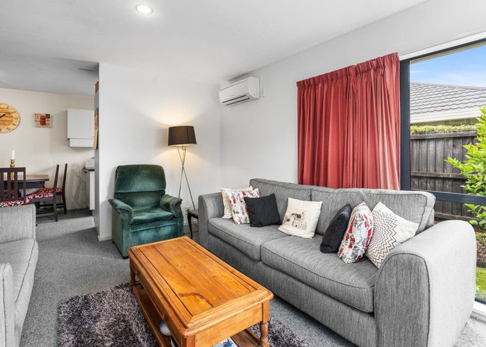 at 1E Bahama Place, Hornby, Christchurch