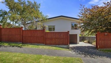  at 49 Waipounamu Drive, Kelson, Lower Hutt