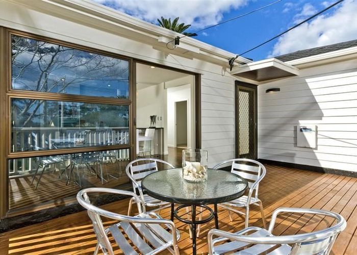  at 30 Northboro Road, Hauraki, North Shore City, Auckland