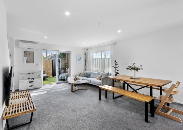 at 2/48 Ward Street, Addington, Christchurch