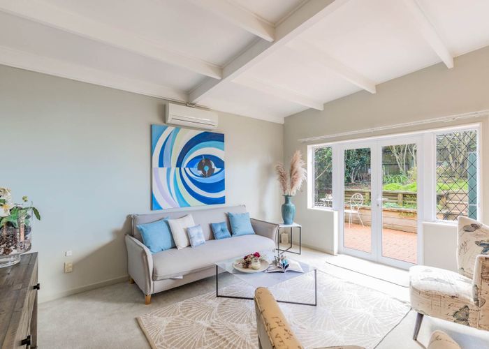  at 18 Ridge Road, Howick, Auckland