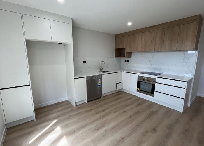  at 8/8 Wilmshurst Avenue, Papatoetoe, Manukau City, Auckland
