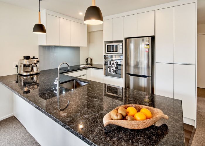  at 4 Pitt Street, Moera, Lower Hutt