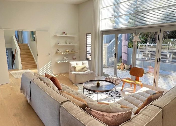  at 6/32 Parr Terrace, Castor Bay, North Shore City, Auckland