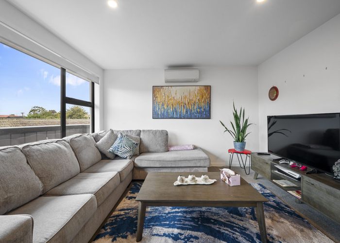  at 11/48 Wallace Road, Papatoetoe, Manukau City, Auckland