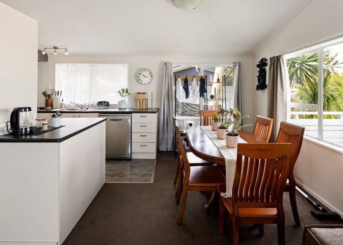  at 28 Rothesay Place, Dinsdale, Hamilton, Waikato