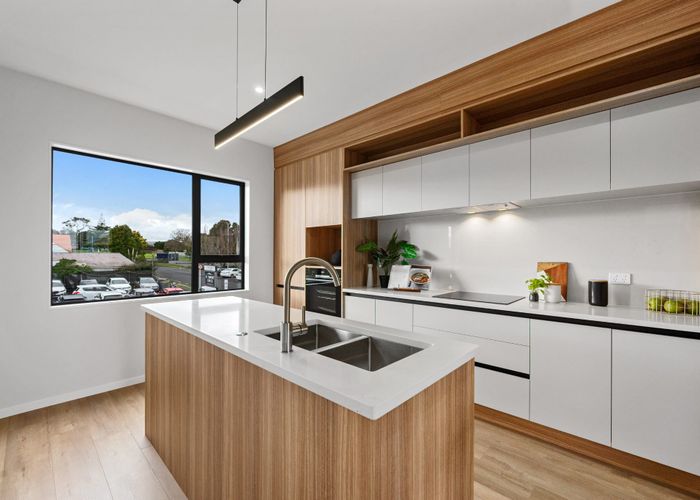  at 1/1B Egremont Street, Belmont, North Shore City, Auckland