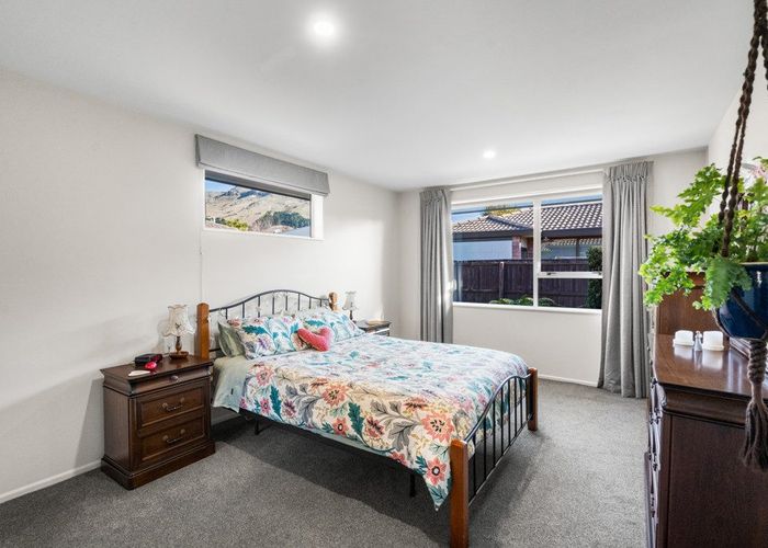  at 1/35 Laing Crescent, Heathcote Valley, Christchurch