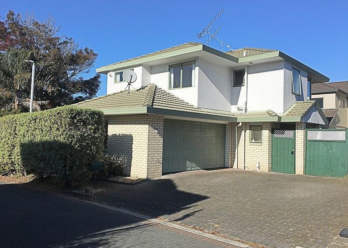  at 28/11 Harrison Road, Mount Wellington, Auckland