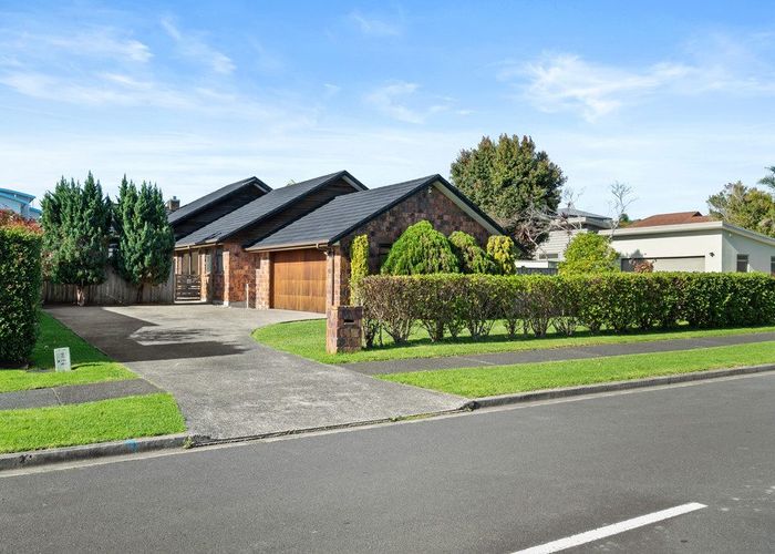  at 49 Intrepid Crescent, Beachlands, Manukau City, Auckland