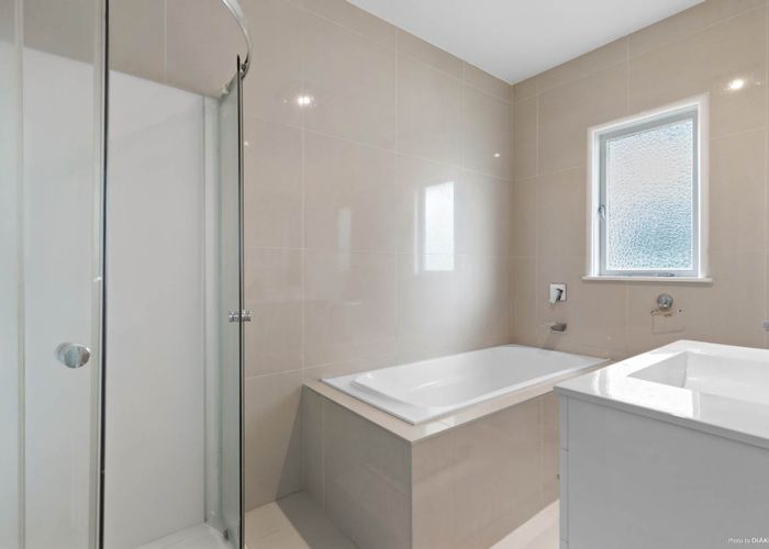 at 44 Rockfield Road, Penrose, Auckland