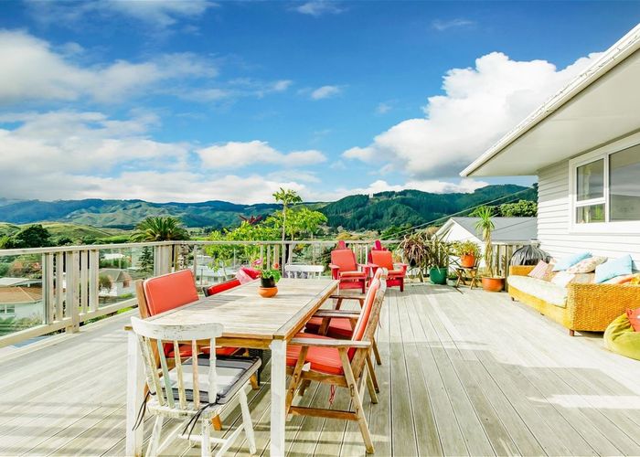  at 11 Mutu Road, Paekakariki