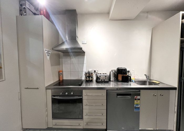  at 204/20 Hanson Street, Mount Cook, Wellington