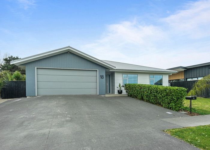  at 18 Hamilton Drive, Wainui, Gisborne