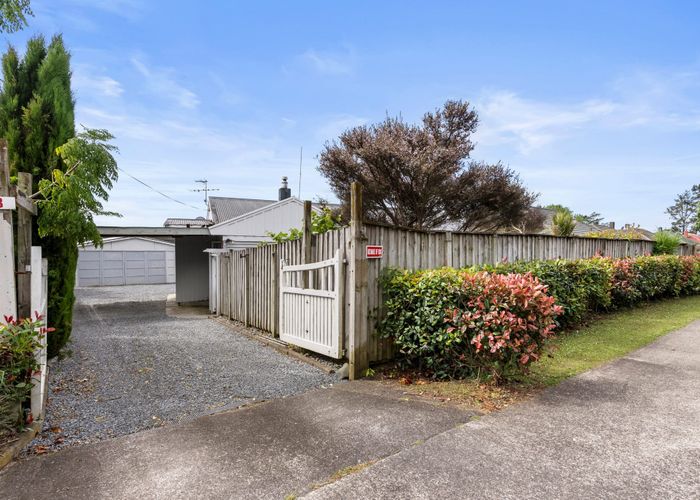  at 78 Mcrobbie Road, Papakura