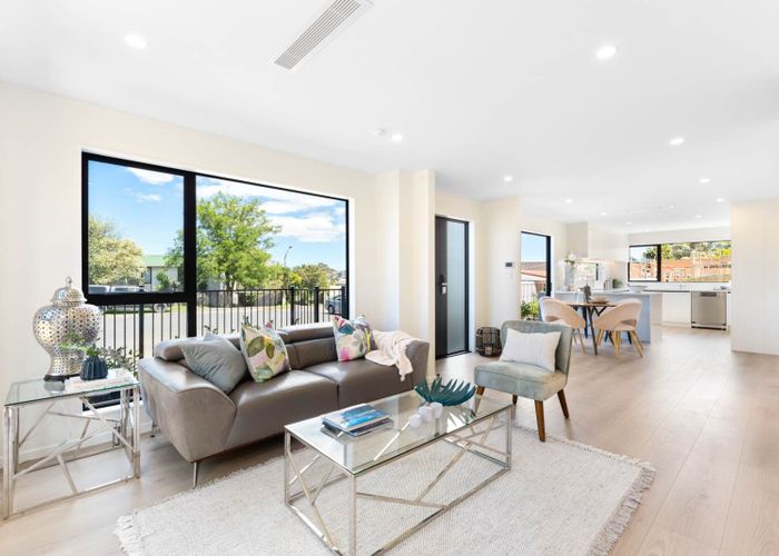  at 21A Crosby Road, West Harbour, Waitakere City, Auckland