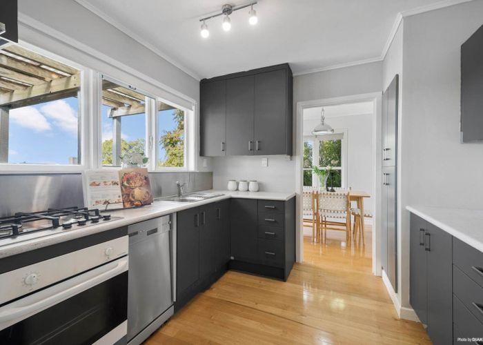  at 20A Corunna Road, Milford, North Shore City, Auckland