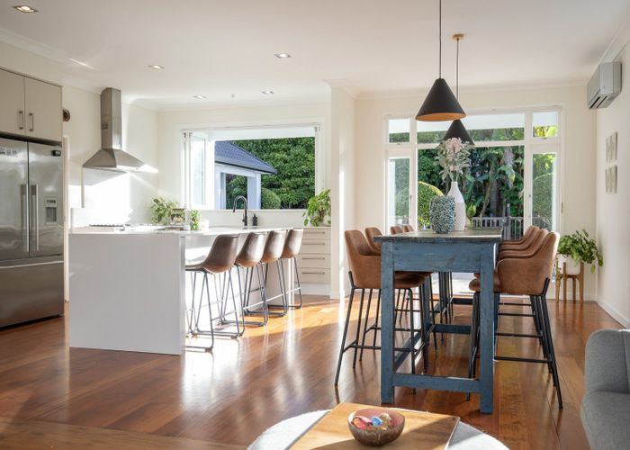  at 699 River Road, Chartwell, Hamilton