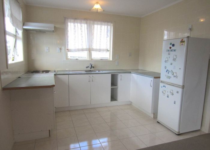  at 28 Kimber Hall Avenue, Mount Roskill, Auckland City, Auckland