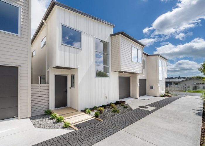  at 13B Liam Place, Half Moon Bay, Manukau City, Auckland