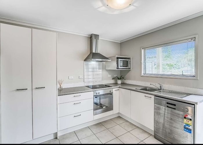  at 24/94 Glengarry Road, Glen Eden, Auckland