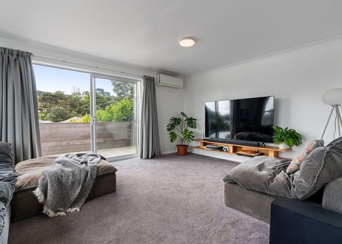  at 11 Cavendish Square, Strathmore Park, Wellington