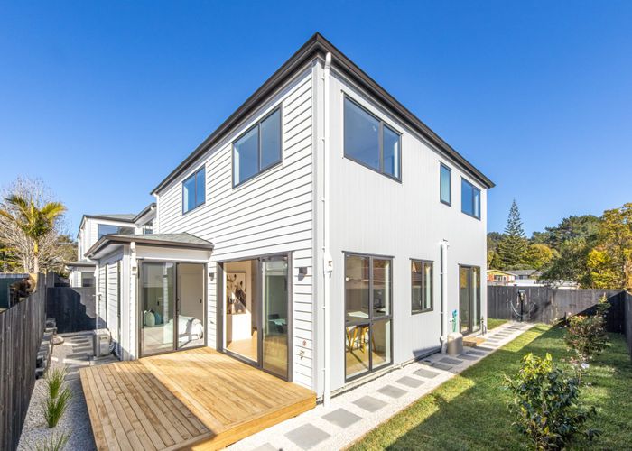  at 3C Pendlebury Street, Green Bay, Waitakere City, Auckland