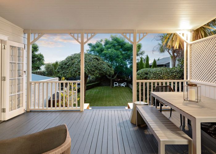  at 3 Pentland Ave, Mount Eden, Auckland City, Auckland