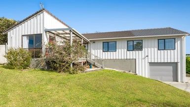  at 61 Luckens Road, West Harbour, Auckland