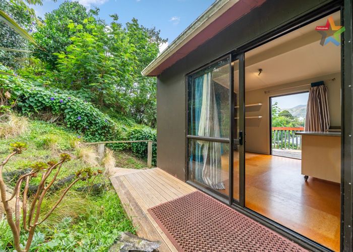  at 18 Forest Road, Raumati South, Paraparaumu