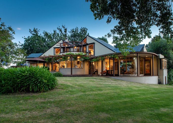  at 124 Puketitiri Road, Napier